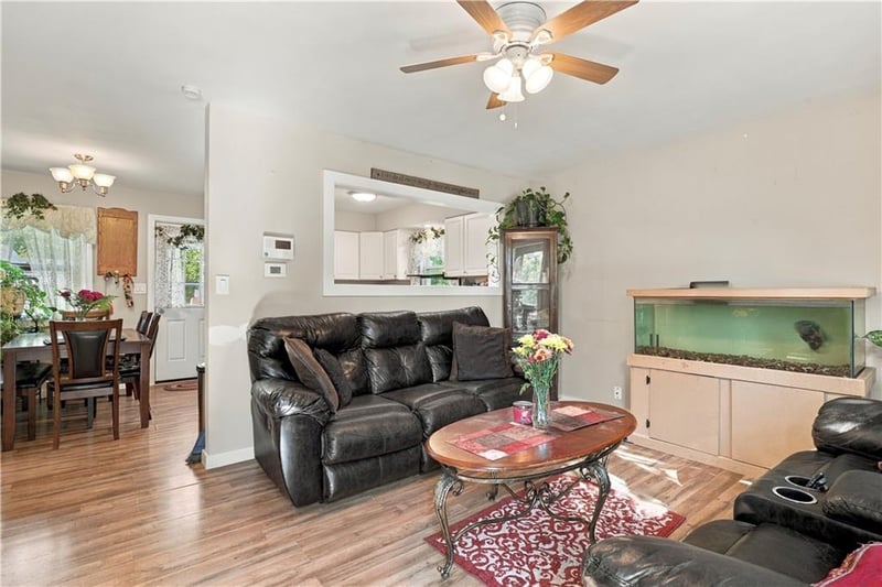 16108 E 32nd St S, Independence, MO 64055