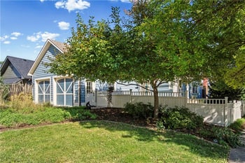 7924 N Ditzler Ave, Kansas City, MO 64158