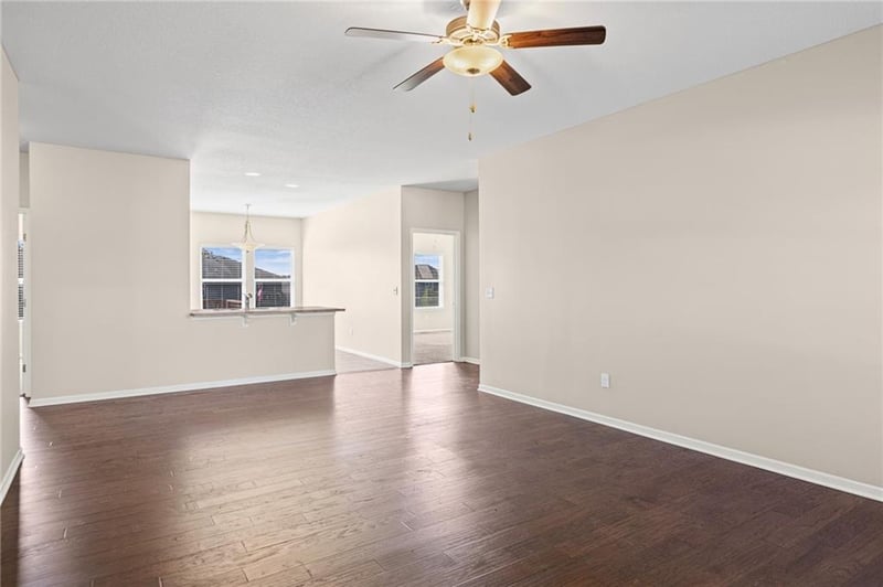 26169 W 141st Ter, Olathe, KS 66061