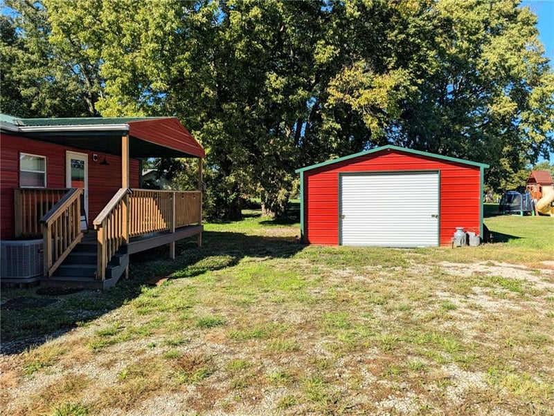 332 1st St, Gilman City, MO 64642