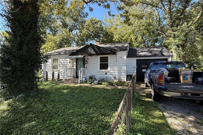 7000 Hunter St, Raytown, MO 64133