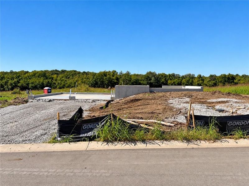 680 S Ranson Pl, Independence, MO 64056