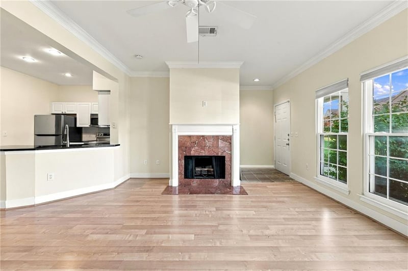 11603 Tomahawk Creek Pw #G, Leawood, KS 66211