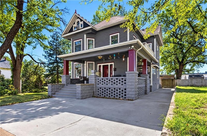 1818 Clark Ave, Parsons, KS 67357