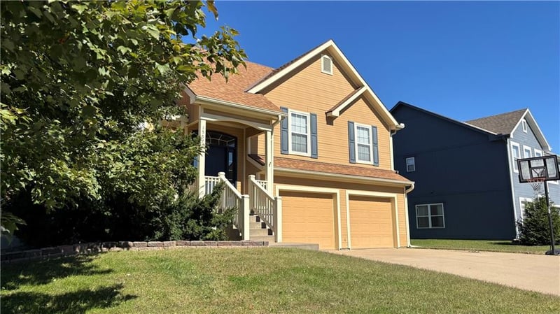 15570 NW 130th St, Platte City, MO 64079