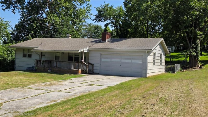 4801 NW 61st St, Kansas City, MO 64151