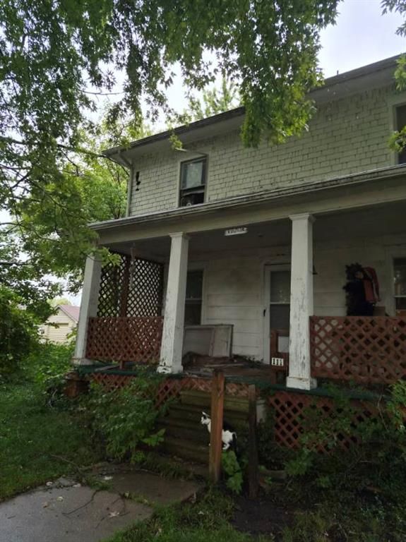 111 S Oak St, Ottawa, KS 66067