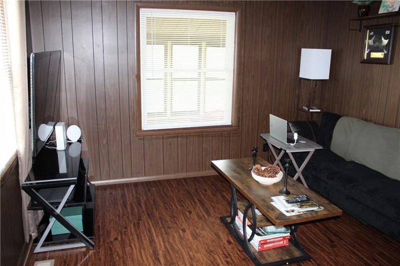 106 Carlton St, Pittsburg, KS 66762