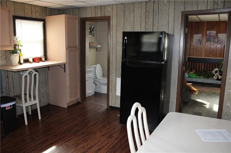 106 E Carlton St, Pittsburg, KS 66762