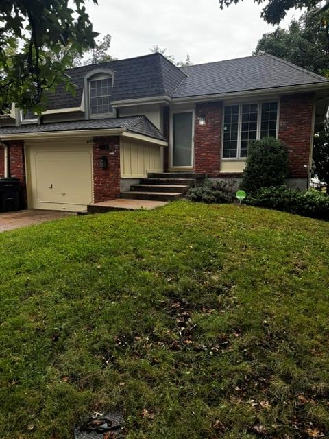 318 S Kenwood Ln, Olathe, KS 66062