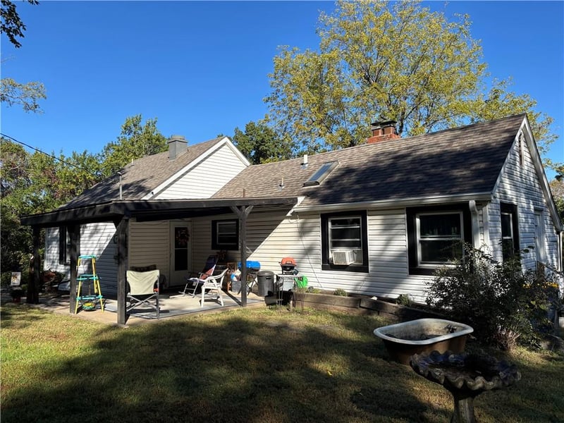 11905 Little Blue Rd, Kansas City, MO 64133