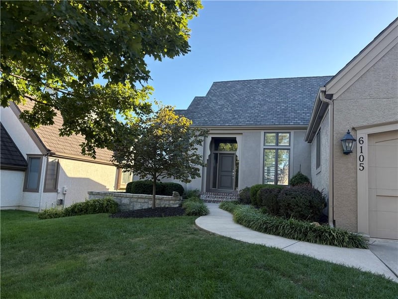 6105 W 147th St W, Overland Park, KS 66223