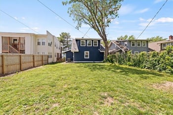 4011 State Line Rd, Kansas City, MO 64111