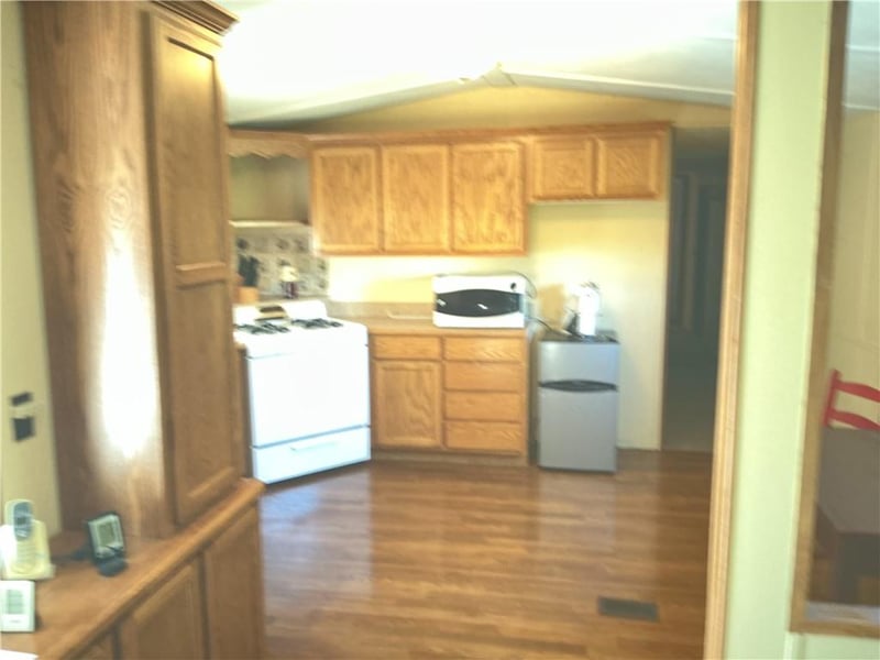 2125 Riley Rd, Ottawa, KS 66067