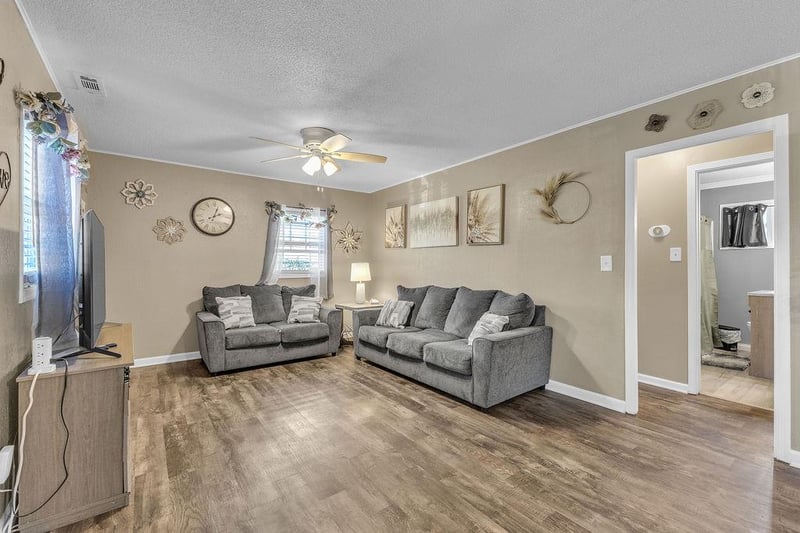 2308 Sycamore Ct, St Joseph, MO 64503