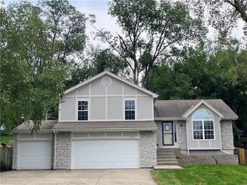 5137 N Pennsylvania St, Kansas City, MO 64118