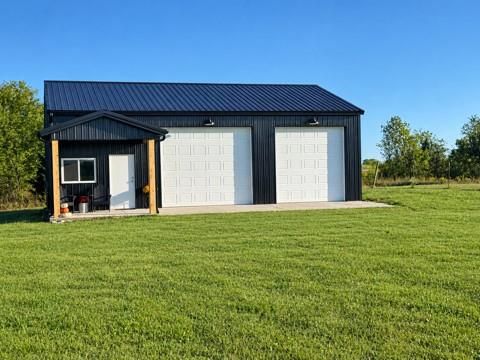 4434 Missouri Dr, Ottawa, KS 66067