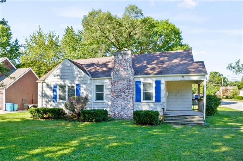 5600 Maple St, Mission, KS 66202