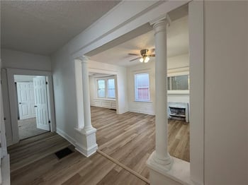 5026 E 7th St, Kansas City, MO 64124