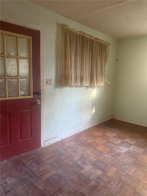 923 N Oak N/A, Nevada, MO 64772
