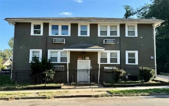 5121 Thompson Ave, Kansas City, MO 64124