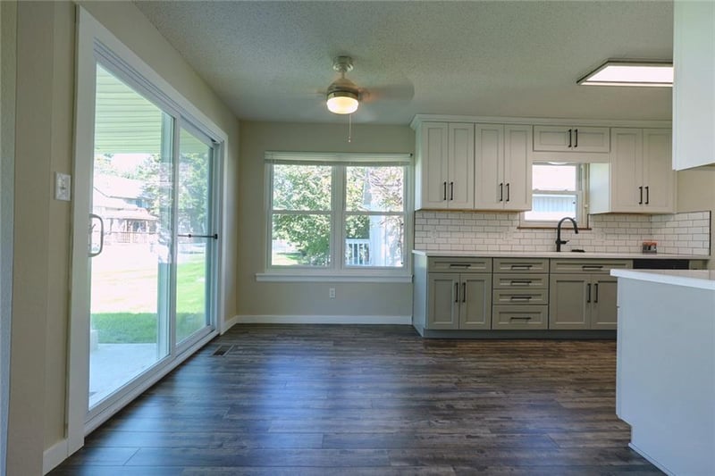 16604 E 53rd St S, Independence, MO 64055