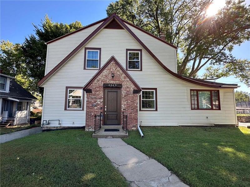 4349 Wyoming St, Kansas City, MO 64111