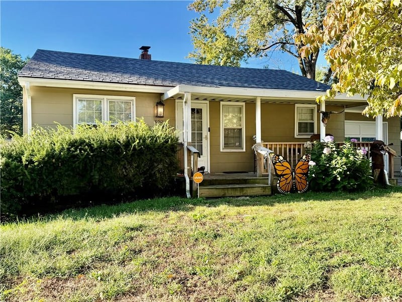 10501 E 27th Ter S, Independence, MO 64052