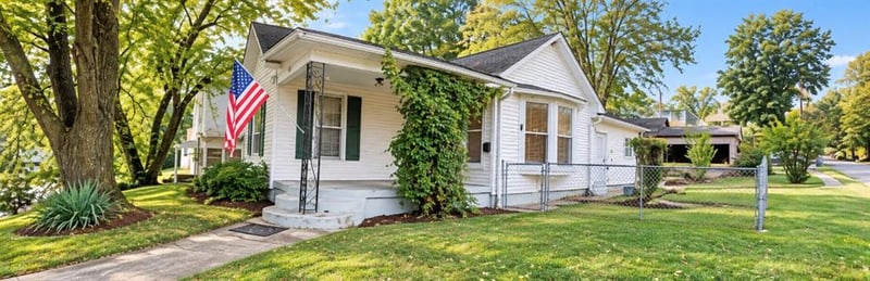 1811 Pacific St, St Joseph, MO 64503
