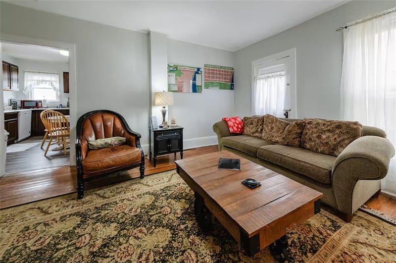 1515 Commercial St, Atchison, KS 66002
