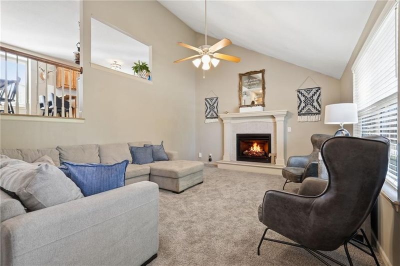 1009 Granada Dr, Raymore, MO 64083