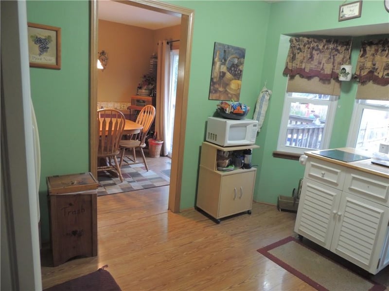 6911 N Liberty St, Liberty, MO 64118