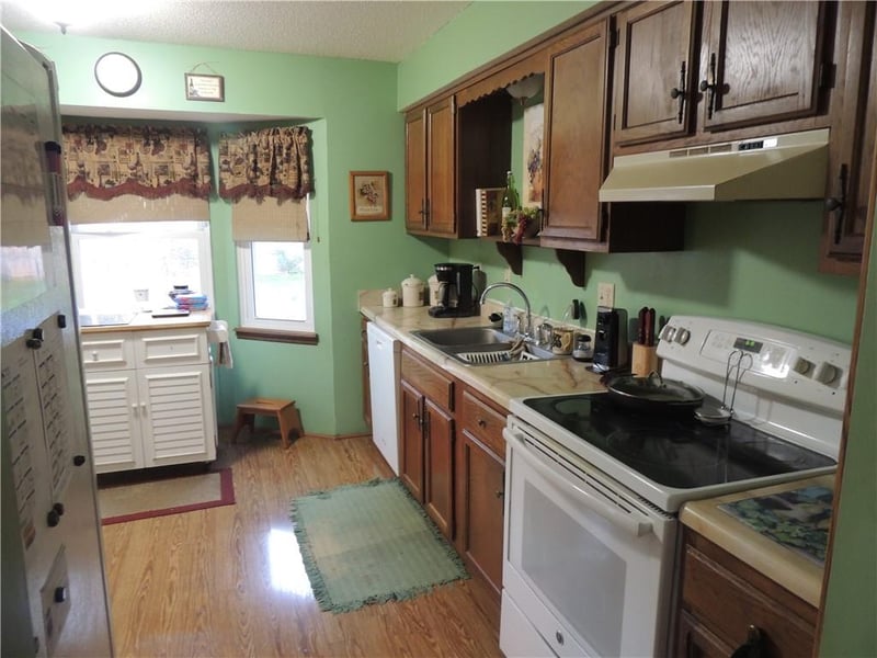 6911 N Liberty St, Liberty, MO 64118