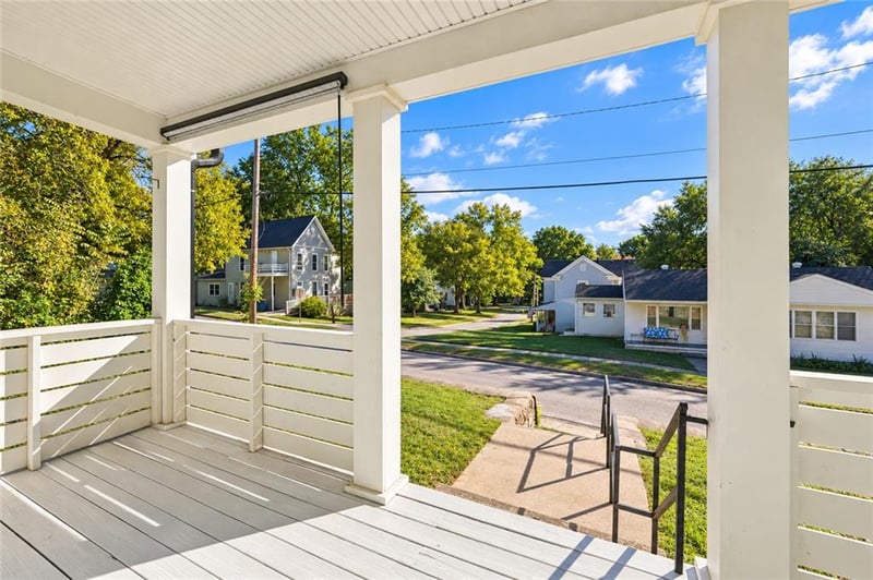 230 N Missouri St, Liberty, MO 64068