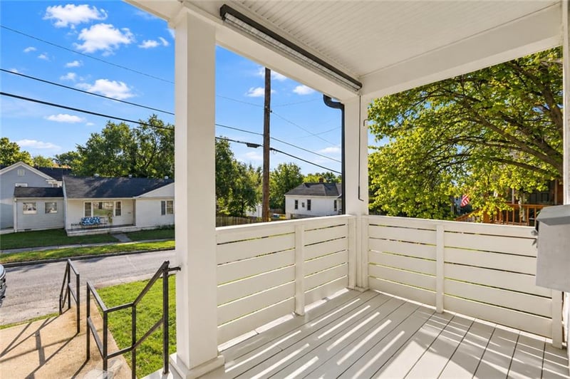 230 N Missouri St, Liberty, MO 64068