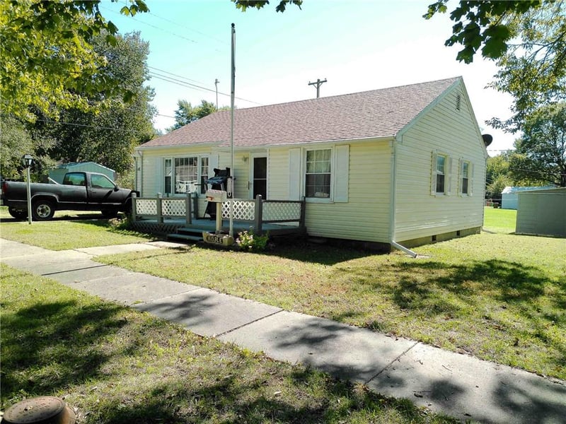 510 E Massasoit St, Ottawa, KS 66067