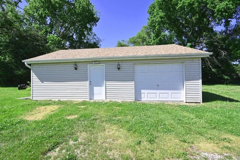 401 N Platte Ave, Edgerton, MO 64444