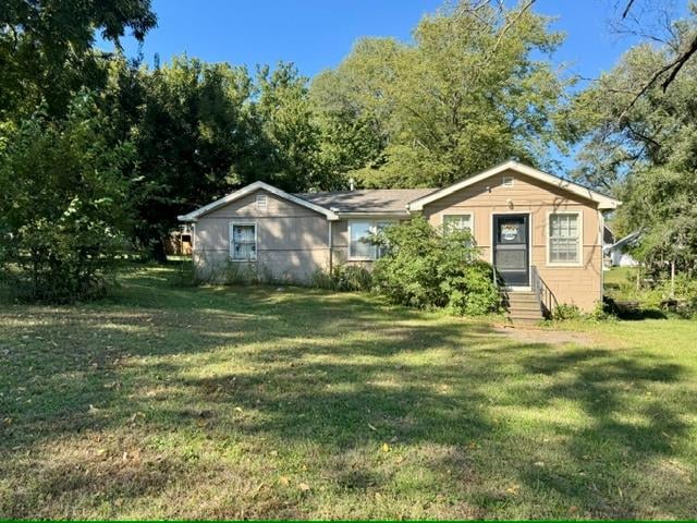 10020 W 51st St, Merriam, KS 66203
