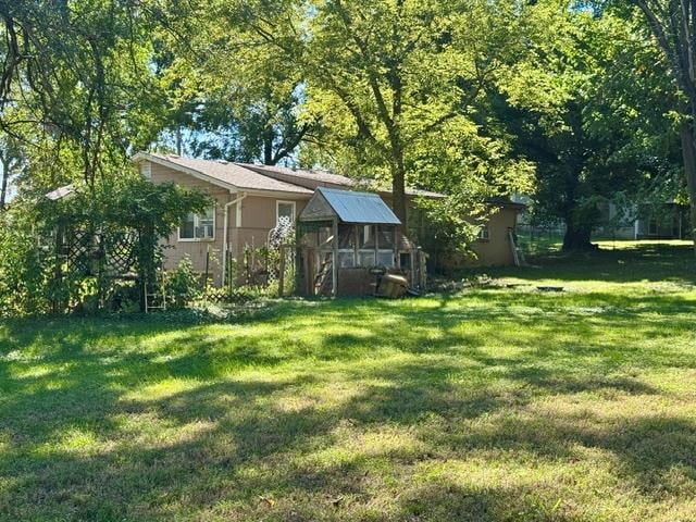 10020 W 51st St, Merriam, KS 66203