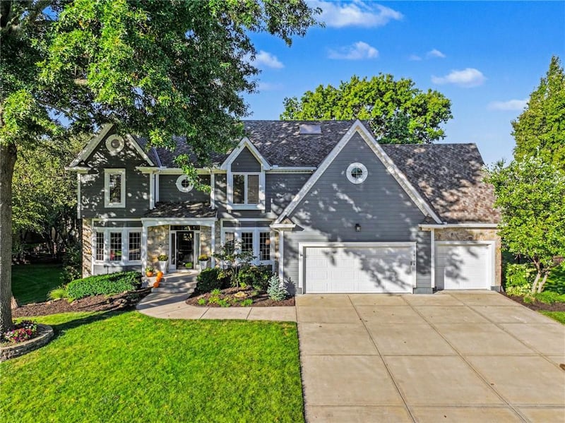 14104 Kessler St, Overland Park, KS 66221
