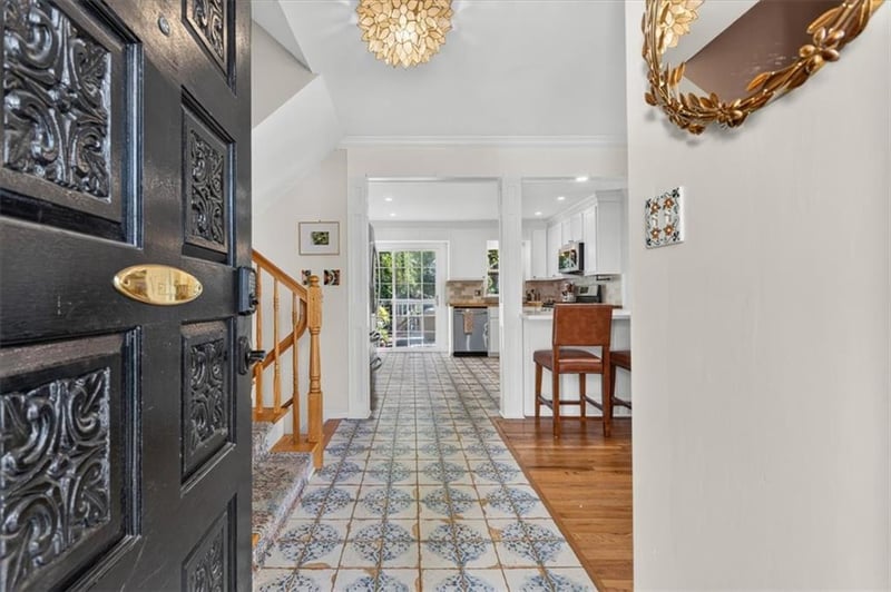 611 W Santa Fe Trl, Kansas City, MO 64145