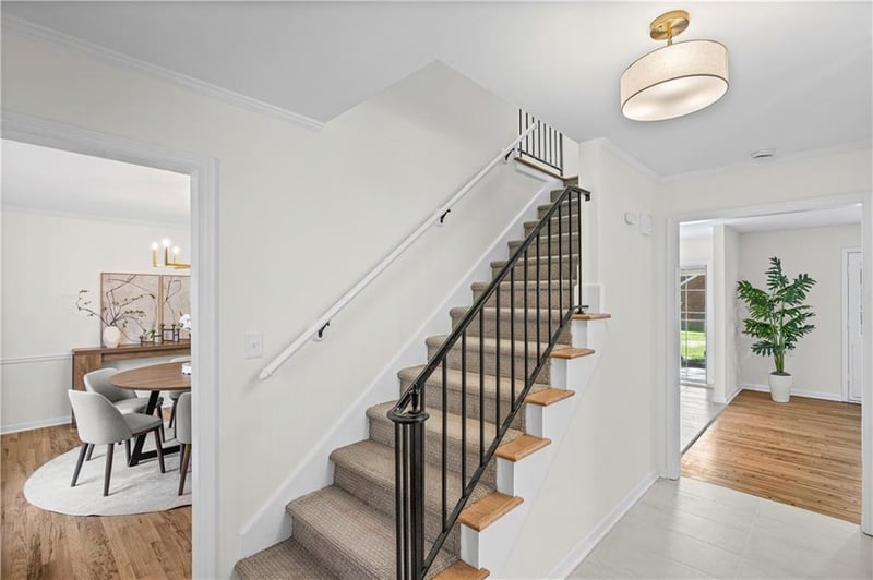 5419 W 100th Ter, Overland Park, KS 66207