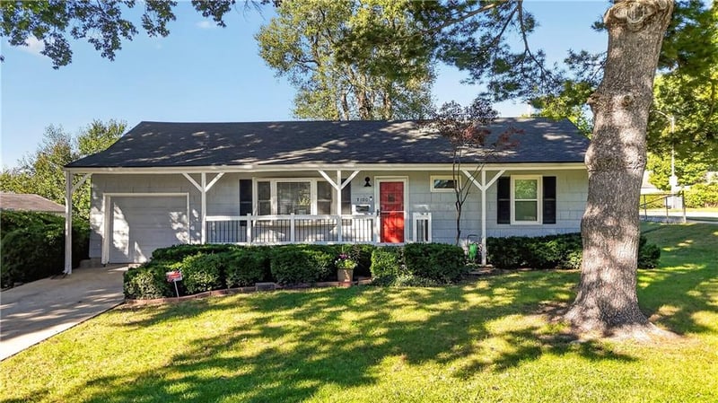 7100 Horton St, Overland Park, KS 66204