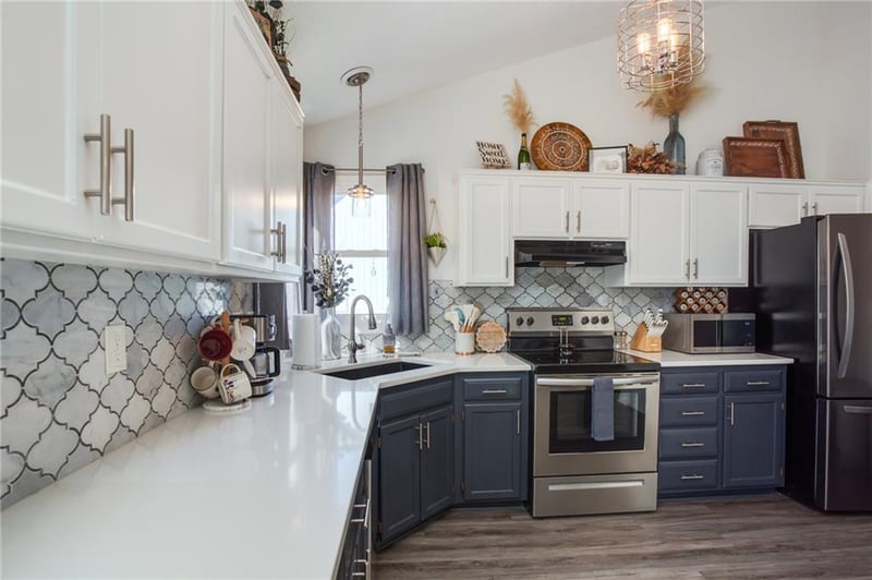 1133 E Butterfield Pl, Olathe, KS 66062
