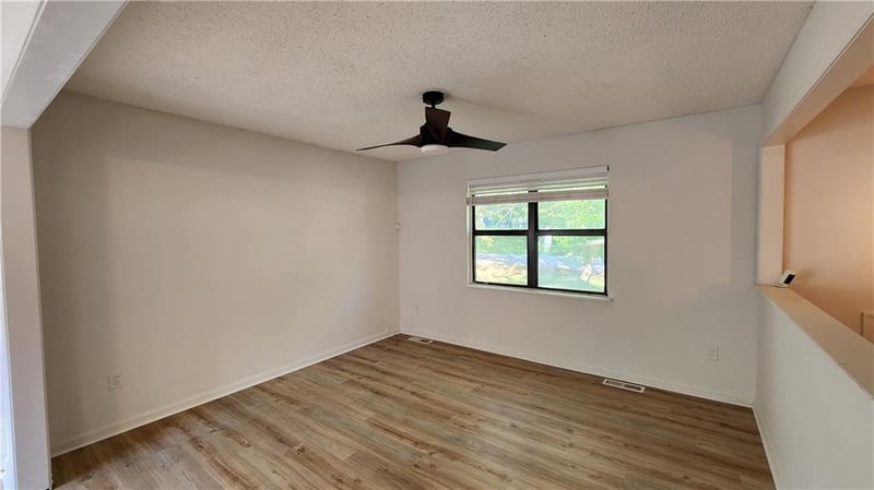 16010 Eastern Ave, Belton, MO 64012