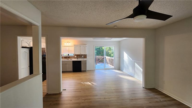 16010 Eastern Ave, Belton, MO 64012