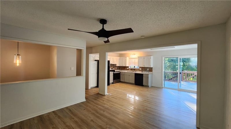 16010 Eastern Ave, Belton, MO 64012