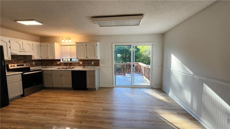 16010 Eastern Ave, Belton, MO 64012