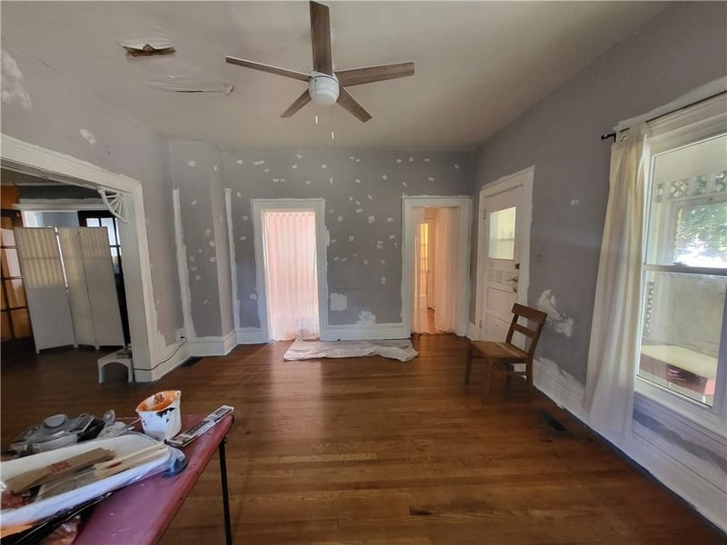 2002 N 3rd St, St Joseph, MO 64505