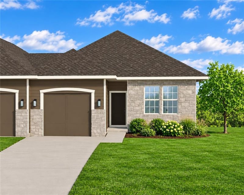 1923 Hazel St, Raymore, MO 64083